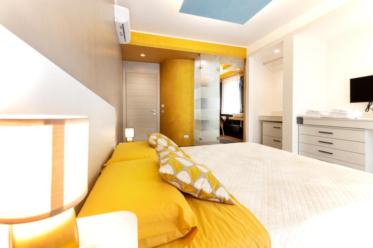 Zaffiro Lavico Rooms Etna Nature Sea Acireale Eksteriør bilde