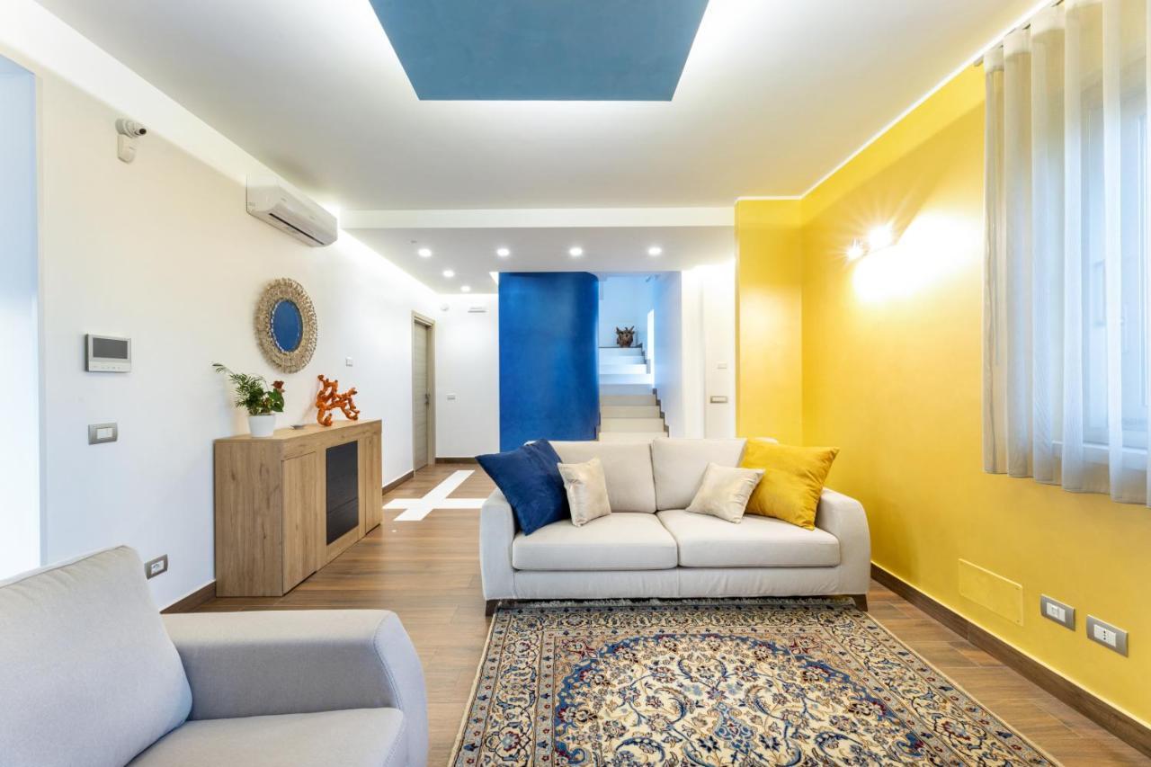 Zaffiro Lavico Rooms Etna Nature Sea Acireale Eksteriør bilde