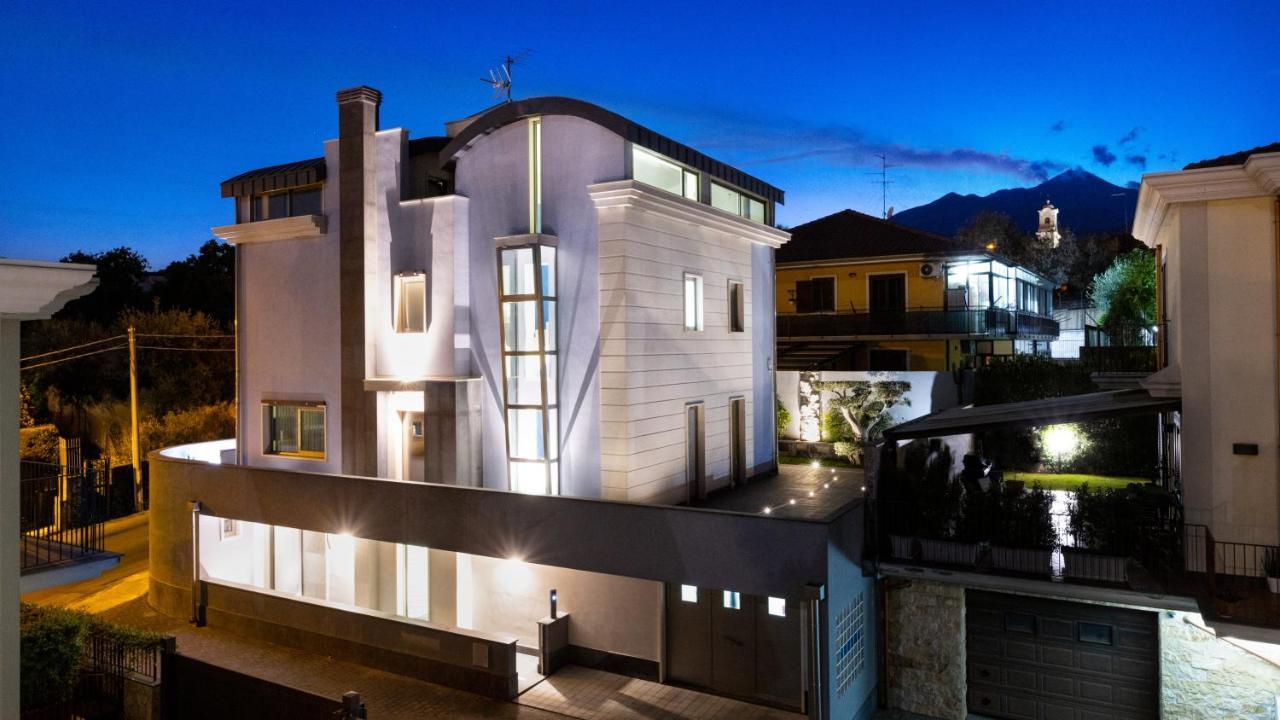 Zaffiro Lavico Rooms Etna Nature Sea Acireale Eksteriør bilde